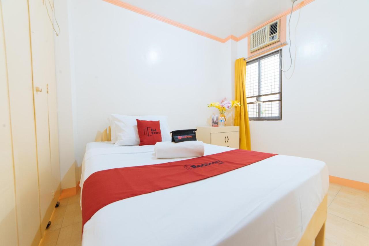 Reddoorz @ Q Abeto Street Mandurriao Otel Iloilo City Dış mekan fotoğraf