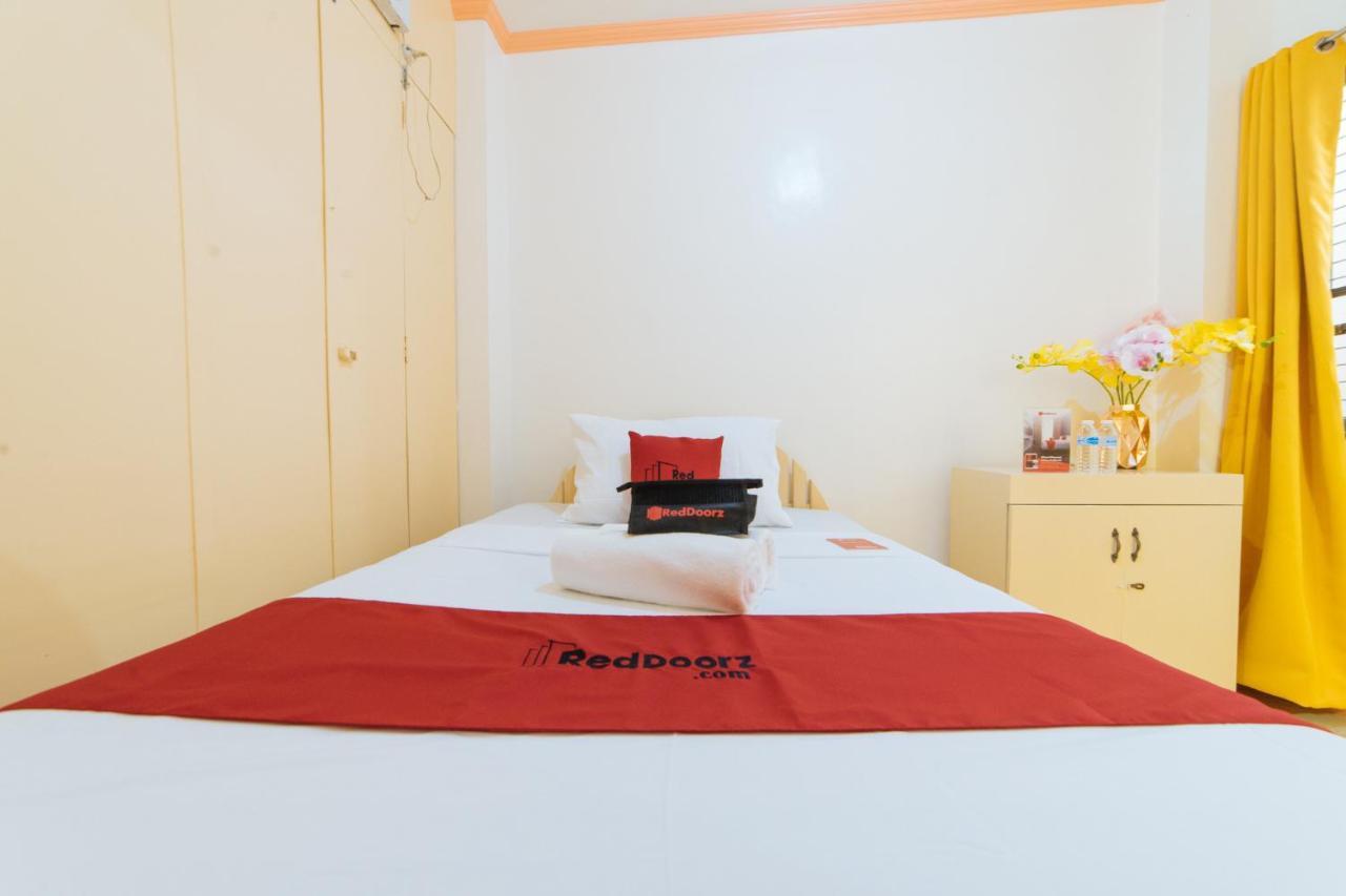 Reddoorz @ Q Abeto Street Mandurriao Otel Iloilo City Dış mekan fotoğraf
