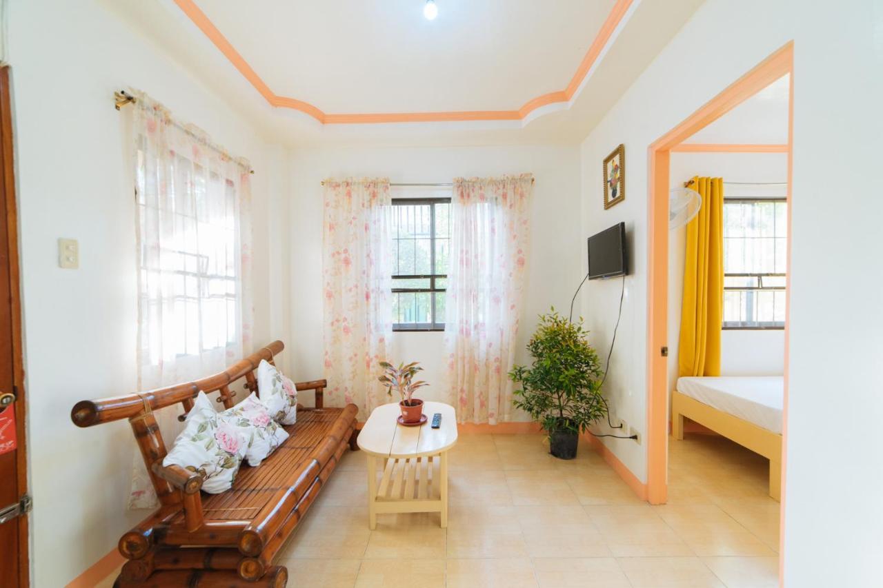 Reddoorz @ Q Abeto Street Mandurriao Otel Iloilo City Dış mekan fotoğraf